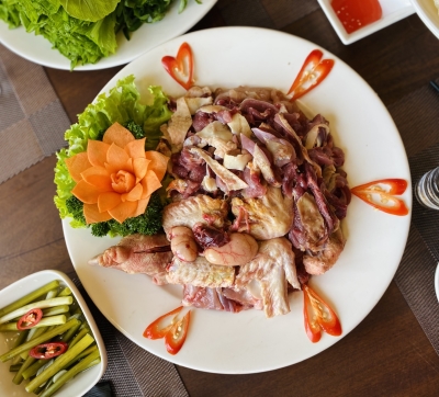 LẨU GÀ CHỌI 